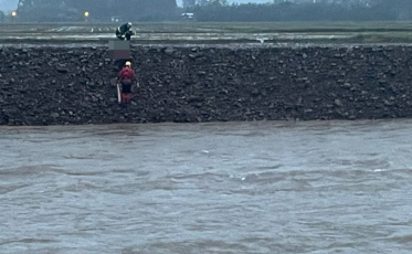 Veículo cai em rio e jovem é resgatado pelos bombeiros em Praia Grande