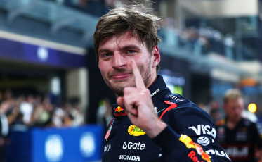 Na briga pelo título, Verstappen larga da ponta no GP de Abu Dhabi 