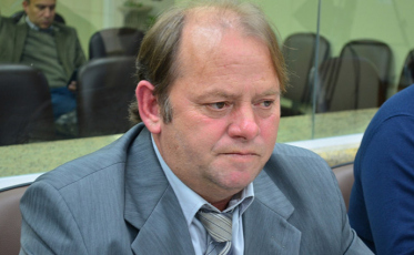 Feuser não desiste de colocar ar condicionado nos ônibus