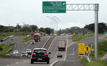 Iluminação da Via Rápida: dois meses sem licitação