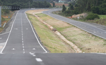 Via Rápida: Mais dinheiro para desapropriações e iluminação dependendo da Celesc
