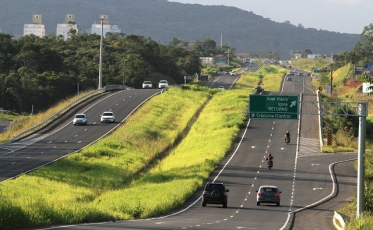 Por suspeita de Covid, presidente da Celesc adia visita à Via Rápida