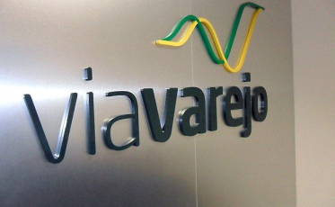 Via Varejo divulga dados no Twitter e rende discussões no mercado 