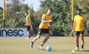 Exame aponta lesão de Felipe Vizeu 