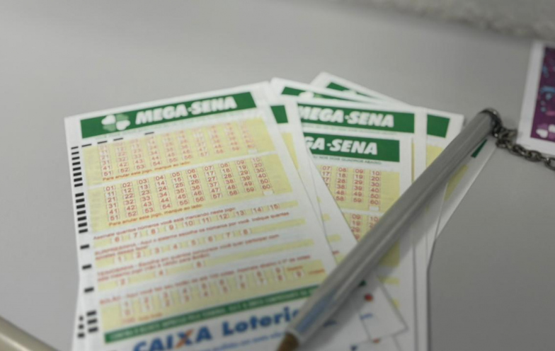 Concurso 2967 da Mega-Sena sorteia prêmio de R$ 115 milhões neste sábado (31)