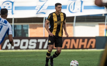 Desfalque contra o CRB, Walisson Maia retorna ao time no sábado