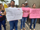 Prefeitura desconta salário de professores manifestantes; sindicato denuncia assédio moral