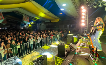 Show nacional de Samuel Rosa encerra neste domingo a 33ª Festa do Peixe