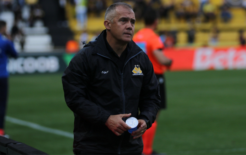 Baptista exalta defesa do Criciúma após vitória sobre o Goiás