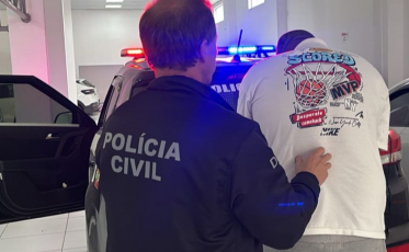 Homem condenado a 17 anos por estupro da enteada é preso em Araranguá