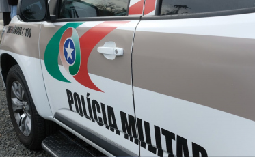 Homem invade casa da ex-mulher e esfaqueia atual em Imaruí