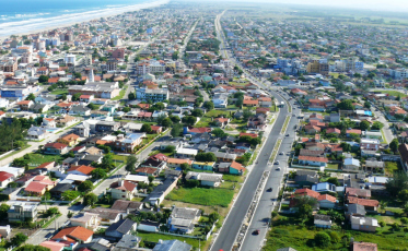 SC ganha nova obra de R$ 4,7 milhões com pavimentação de avenida estratégica no litoral