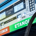 Gasolina terá nova composição com mais etanol; mudança começa a valer por 180 dias