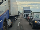 Bloqueio na Ponte Anita Garibaldi gera 5 km de filas na BR-101
