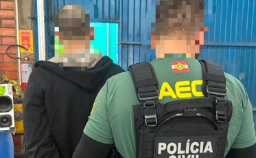 Investigado por armazenar e produzir conteúdo de abuso sexual infantil é preso em Tubarão
