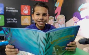 Feira do Livro de Criciúma: confira 5 motivos para visitar o evento na Praça Nereu Ramos