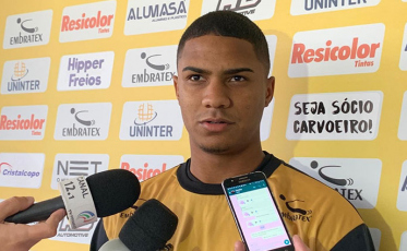 Derlan acredita que o trabalho de Waguinho será percebido já no próximo jogo