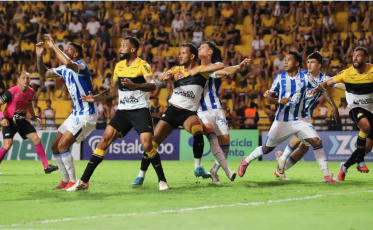 Defesa lenta? Criciúma tem a maior média de idade do Campeonato Catarinense