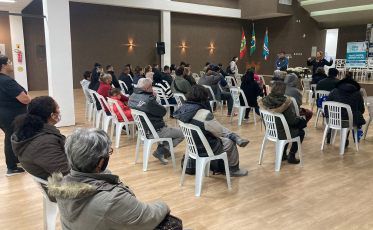 Zera Fila entrega mais 160 ordens para exames em Içara