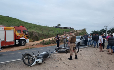 Colisão frontal deixa dois motociclistas feridos em São Ludgero