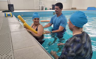 Idosos da APAE Cocal do Sul participam de atividades no Centro DIA do Idoso