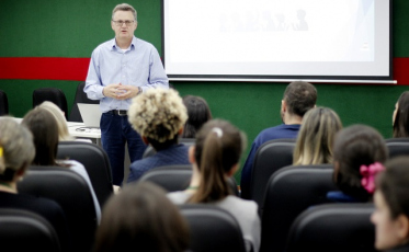 A ideia é modernizar agendamentos na saúde em Criciúma