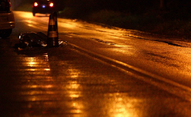 Motociclista vai a óbito em colisão traseira