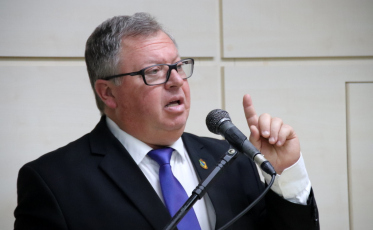 Veto de Salvaro sobre o IPTU é derrubado na Câmara