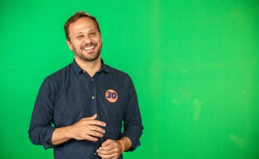 Adriano Silva é eleito prefeito de Joinville