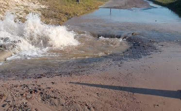 Oito bairros sem água por conta de rompimento de adutora