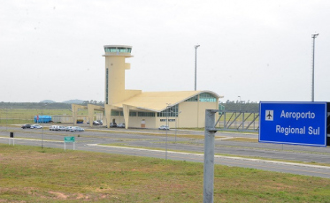 Testes de capina elétrica são realizados no Aeroporto de Jaguaruna