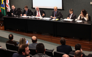 Deputados querem debater isenção do ICMS com o governador