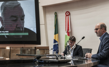 Comissão de Agricultura discute ações para amenizar prejuízos com a estiagem