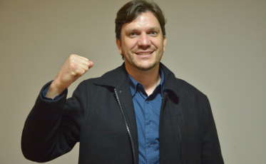 Eles querem comandar a cidade: Dr. Allison Pires