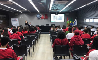 Alunos aprendem sobre violência de gênero em Içara