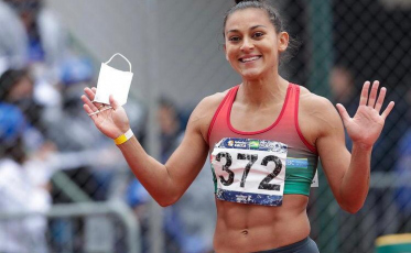 Ana Cláudia Lemos é convocada para o Ibero-Americano