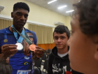 Bairro da Juventude recebe visita de medalhista olímpico