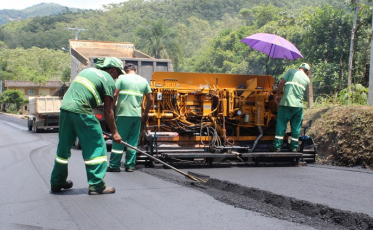 Conquista para o Rio Salto: Rua Atílio Damian recebe pavimentação asfáltica