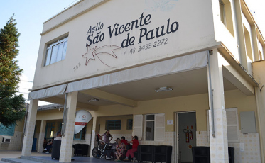 Campanha vai arrecadar fraldas para o Asilo São Vicente