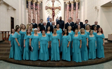 Vozes que cantam e encantam