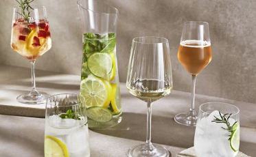 Bistek celebra 44 anos com grande campanha de taças de cristal colecionáveis