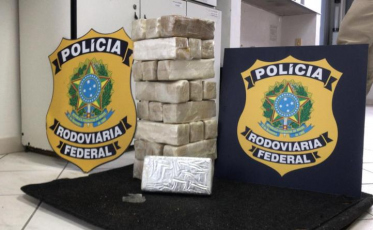 PRF apreende cocaína em tanque de combustível