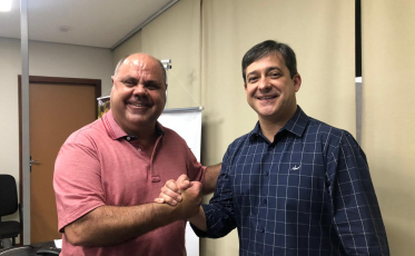 Arleu vai articular Câmara e governo Salvaro