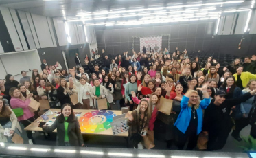 Moda: Criciúma recebe palestra sobre tendências para o Verão 24