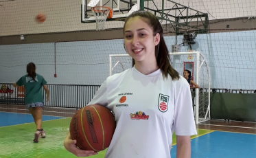 Atleta Satc disputa prêmio de revelação no troféu Guga Kuerten