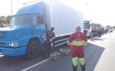 Caminhoneiros recebem apoio da ANTT em Santa Catarina
