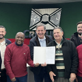 Prefeitura de Criciúma entrega 77 matrículas de imóveis e prevê mais de 200 escrituras até o fim do ano