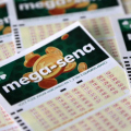Concurso 3031 da Mega-Sena: veja os números sorteados nesta terça-feira (14)
