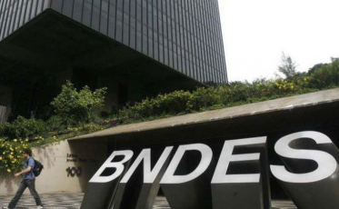 R$ 2 bi do BNDES para socorrer empresas