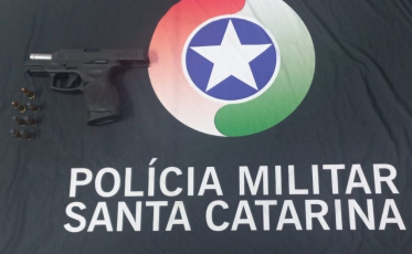 Criciúma: homem é preso por porte ilegal de arma de fogo no bairro Operária Nova